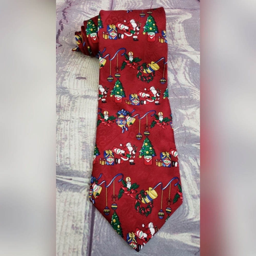 TABASCO Mens 100% Silk Christmas Santa Tie